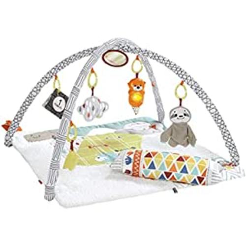 Fisher-Price Rock ‘N Rattle Teether Ring, Baby Rattle and Teething-Toy For Ages 3 Months and Up : Baby