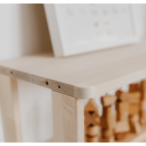 Modular shelf for kids