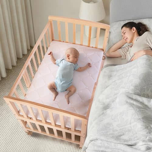 Flwrgirl Baby Bassinet Bedside Sleeper,Portable Mini Baby Crib | Mattress Included,New Zealand Pine Wood, Adjustable Heigths,Locking Wheels,Space-Saving for Small Room