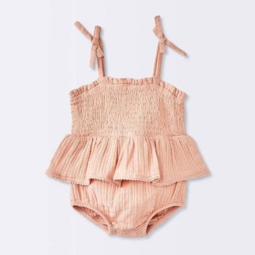 Baby Girls' Crochet Romper - Cloud Island™ Pink Newborn