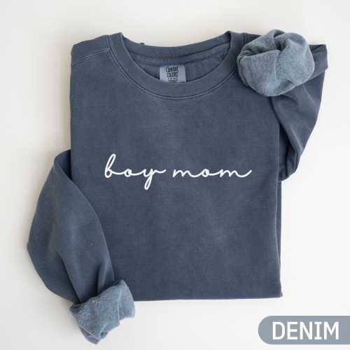 Comfort Colors® Boy Mom Sweatshirt, Cute Boy Mama Gifts, Pregnancy Announcement Boy, Mama of Boys Sweater, Mother's Day Gift, New Mom Outfit