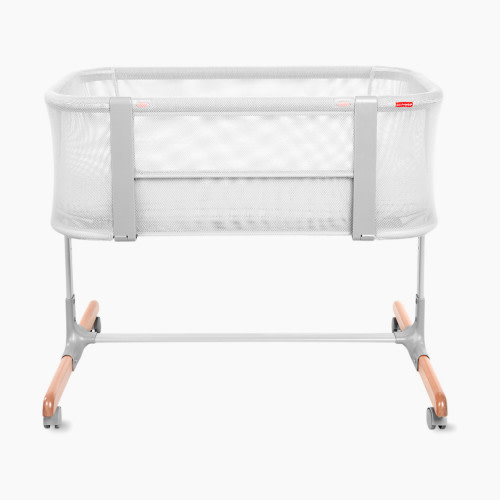 Skip Hop Cozy-Up 2-In-1 Bedside Sleeper Bassinet - Grey