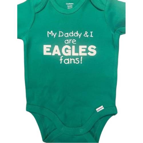 Eagles baby onesie ® - Daddy loves the Eagles -born a birds fan - shower gift -infant football one piece bodysuit
