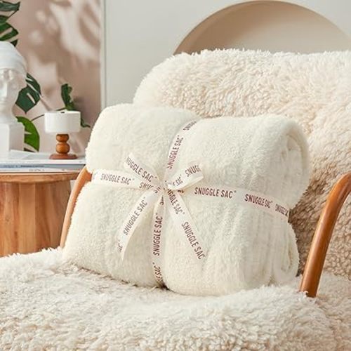 Snuggle Sac Ivory Checkered Throw Blanket for Couch,Cozy Soft Warm Blanket for Sofa Bedroom,Decorative and Giftable Faux Fur Blankets for Women,Solid Ivory,50x60 inches