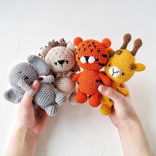 Safari animals small stuffed toys, Lion, elephant, giraffe and tiger baby toys, Jungle baby shower favors bag stuffers, First birthday gift