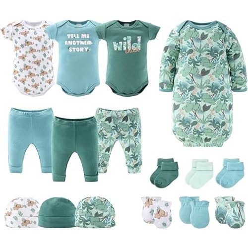 The Peanutshell Baby Layette Gift Set for Boys or Girls - Unisex Newborn Gift Sets, Baby Clothes & Essentials, Wild Jungle