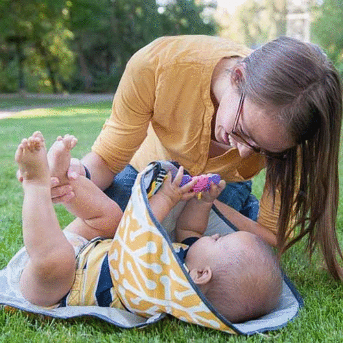 Diaper Clutch™️ Changing Station - Baby Sprout
