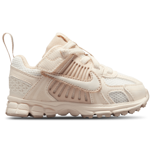 Nike Vomero 5