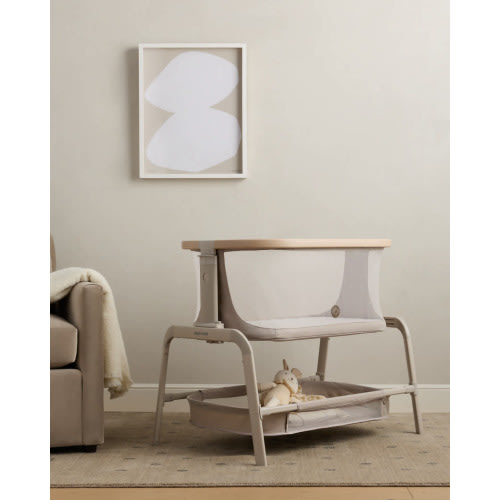 Iora Bedside Bassinet by Maxi-Cosi in Classic Oat