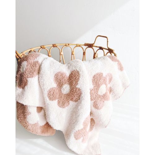 Daisy Fuzzy Blanket | Latte - Tenth & Pine - Plush Blanket - LUCKY PANDA KIDS