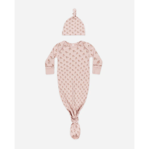 Quincy Mae Knotted Baby Gown + Hat Set || Roses