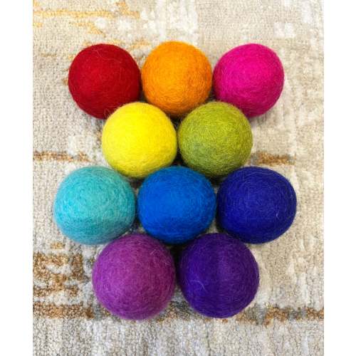 10pcs Montessori Sensory Play Large Felt Balls, in Rainbow Mix. Large size 4cm wool felt balls for kids play, pets toy balls, crafts