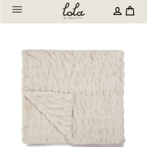 Antique Ivory Faux Fur Blanket | Lola Blankets