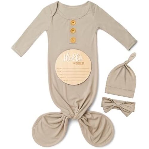 Soft Baby Knot Gown 0-3 Months, Newborn Announcement Sleepers With Mitten Cuffs and Personalized Wooden Name Tag