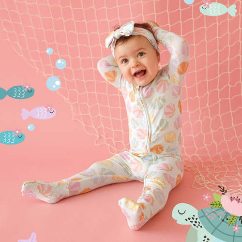 Seashells Green Baby Convertible Sleeper | Shelly
