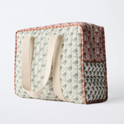 ZARA Official Website