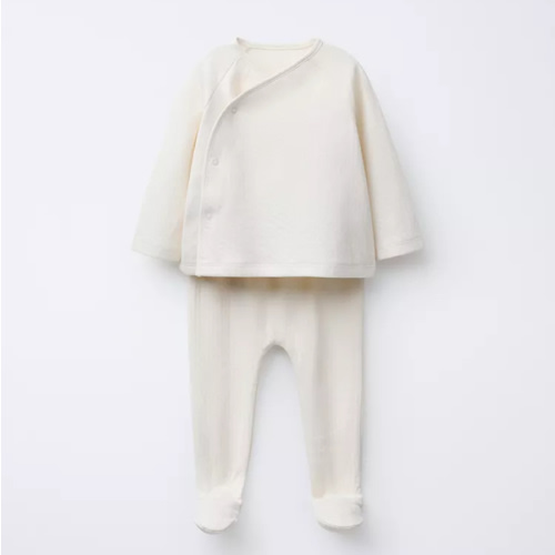 TEXTURED T-SHIRT AND LEGGINGS SET - Ecru | ZARA United States