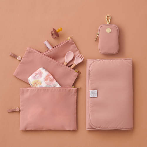 HAPP Brand Clip-On Pouch in Rose
