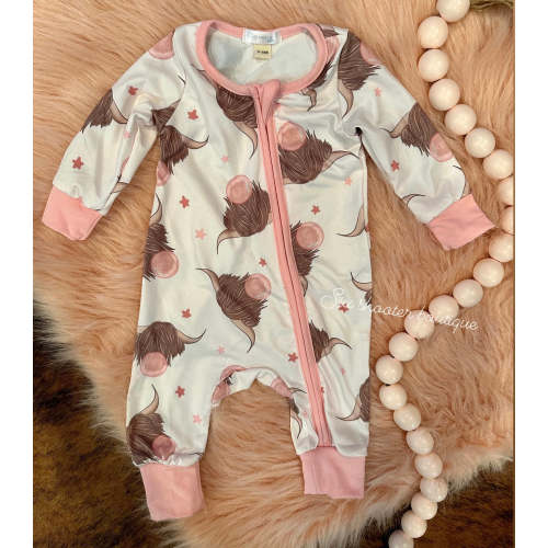 Bubble gum highlander baby sleeper