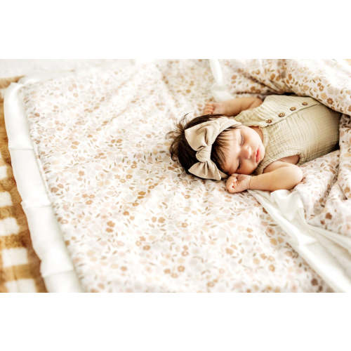 Dainty Floral Blanket- MINI