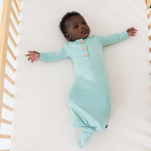 KyteBaby Knotted Gown with Hat Set in Wasabi -newborn