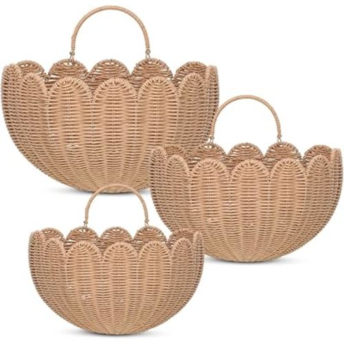 3 Pack Scalloped Wicker Wall Baskets Handwoven Hanging Wall Baskets Sets Natural Jute Home Decor for Flowers Front Door Bathroom Storage 15 in, 13 in and 10 Inches in Diameter