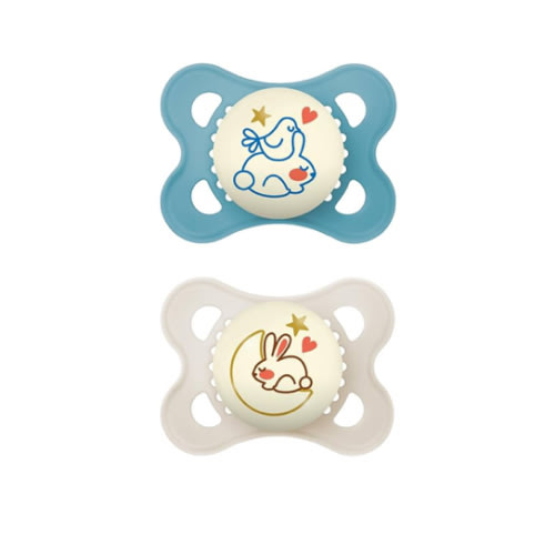 MAM Original Night Pacifiers, Binky Pacifier for 0-6 Months, BPA-Free Silicone, Glows in The Dark, Best for Newborn Babies, Developed with Medical Experts, 2 Count Binkies, with Sterilizer Case