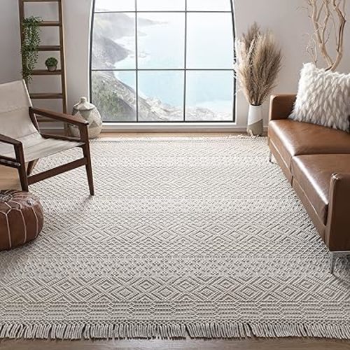 SAFAVIEH Natura Collection 6' Square Ivory NAT852B Handmade Moroccan Boho Premium Wool Fringe Living Room Dining Bedroom Area Rug
