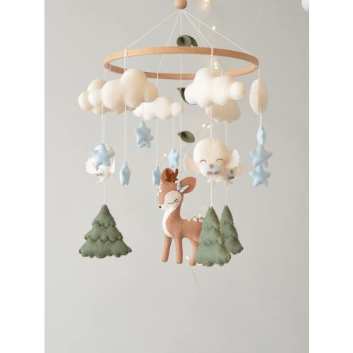 Deer baby mobile boy. Birds baby mobile. Baby shower gift. Woodland baby mobile.