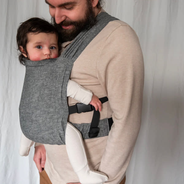 Obsidian Sprout Newborn Carrier | Timeless, Practical Wear | hope&plum