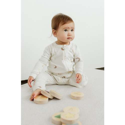 GROW WITH YOU FOOTIE + SNUG FIT | LUNA