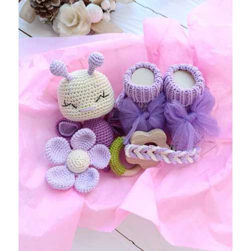 Newborn Girl gift set, Welcome baby Girl gift box personalized, Expecting mom gift, Handmade Butterfly Baby shower Gift, New mom gift basket