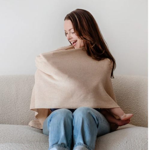 Nestling Baby™ Nursing Cover