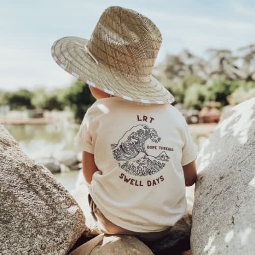 100% ORGANIC COTTON DOPE THREADS SWELL DAYS TEE – LITTLE RAD THINGS