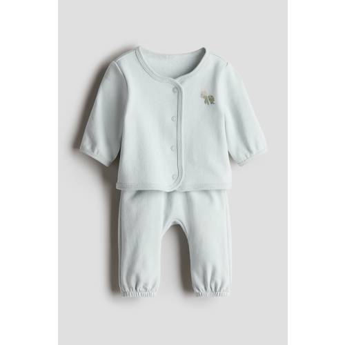 2-PIECE CARDIGAN AND JOGGERS SET