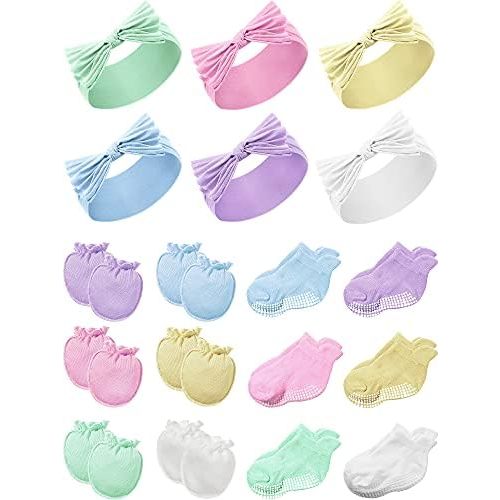 Geyoga 18 Pieces Baby Headband Newborn Socks and Mittens Sets Elastic Baby Essentials Boys Girls 0-6 Months