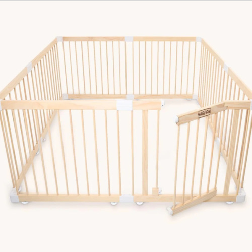 HARPPA Wooden Baby Gate Playpen 60 x 71.5 x 24