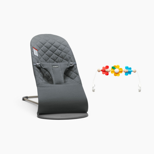 BabyBjörn Bouncer Bliss and Toy Bar Bundle - Anthracite/Flying Friends