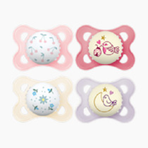 MAM Day & Night Pacifiers 0-6 Months (4 Pack)