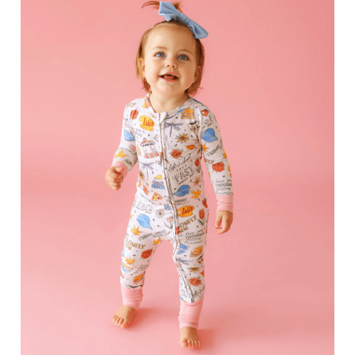 Pink Baby Convertible Sleeper | Gilmore Girls