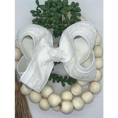 White Floral Lace Triple Layered Bow – Laramie’s Bows