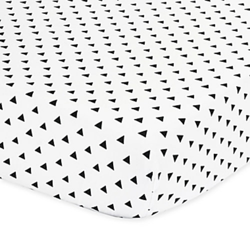 The Peanutshell™ Triangle Fitted Crib Sheet in Black/White