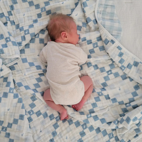 Grandma's Goose QUILTED 6 Layer Gauze Blanket