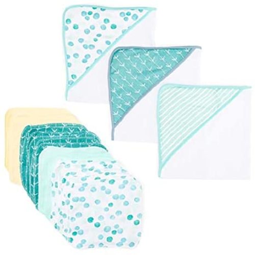 Spasilk Bath Hooded Towels & Washcloths Set for Babies, 23-Piece Gift Set, Green Dots