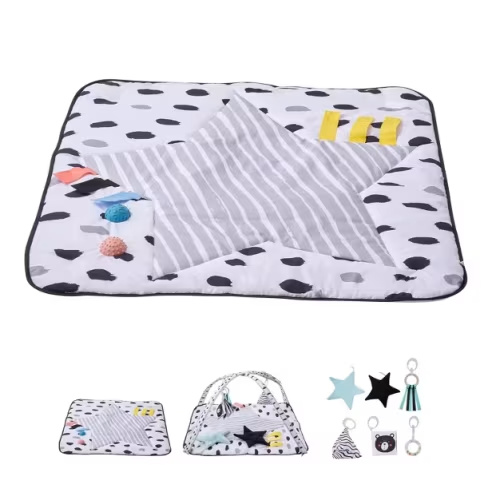 VEVOR Baby Play Gym Mat, Tummy Time Mat with 6 Sensory Toys, Baby Activity Mat with 2 Touch Balls & Soft Fabric, Black&White