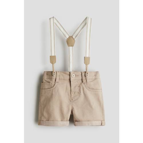 SHORTS WITH SUSPENDERS