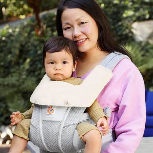 Shop Baby Carrier Drool Pads | Ergobaby