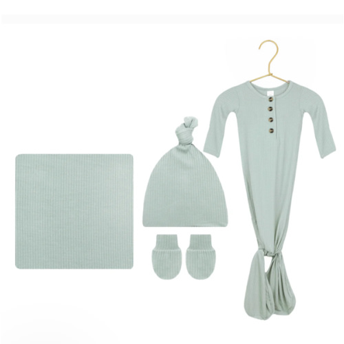 Bailey Ribbed Newborn Hat Bundle (Gown)