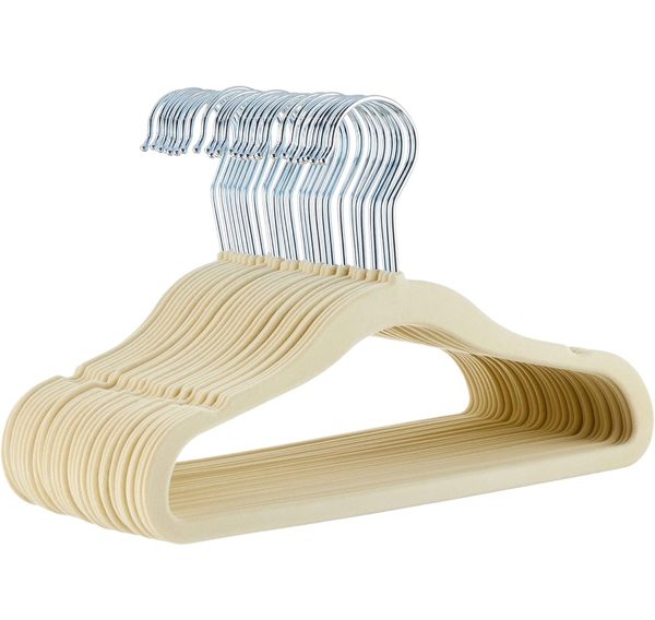 Amazon.com: Amazon Basics Kids Space Saving Velvet Non-Slip Clothes Hangers with Shoulder Notches, Sturdy Construction for Closet Organization, 11.6", Beige, 30-Pack