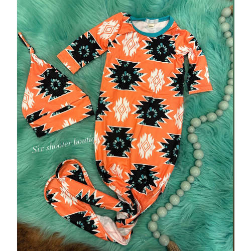 Squash Aztec newborn sleep sack hat set